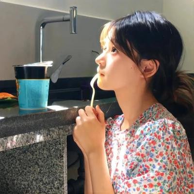 摇滚藏獒蓝色光芒